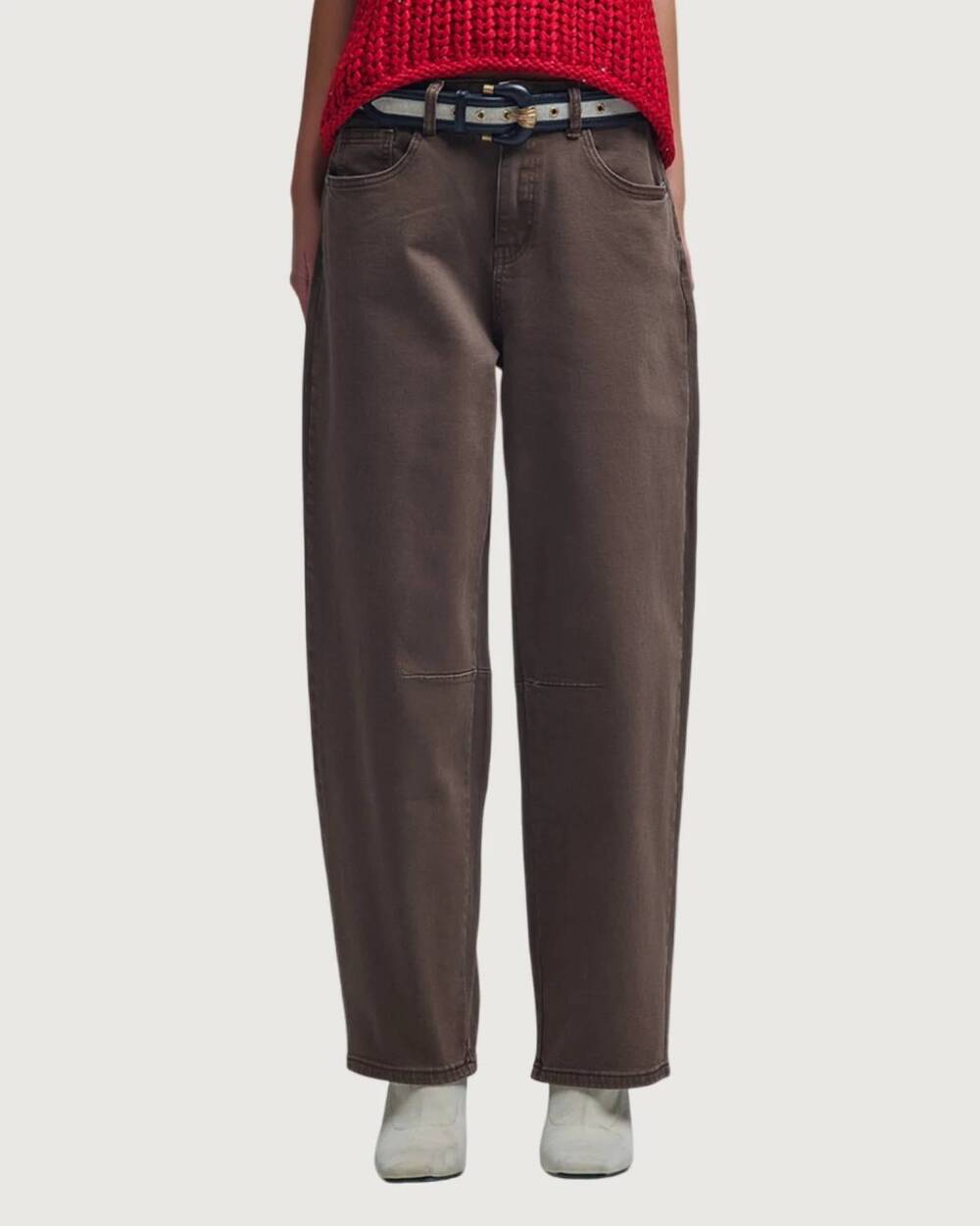 NEW Q2 naomi barrel jean in espresso brown